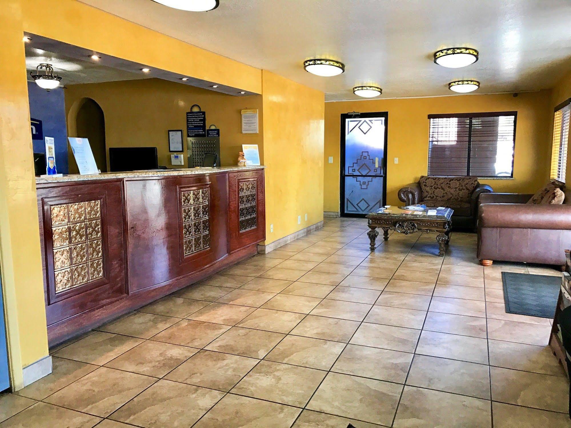 Days Inn By Wyndham East Albuquerque Eksteriør bilde